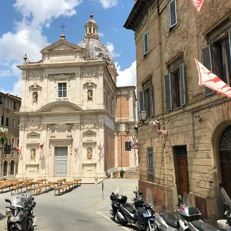 Casa Del Cavaliere - Central In Siena